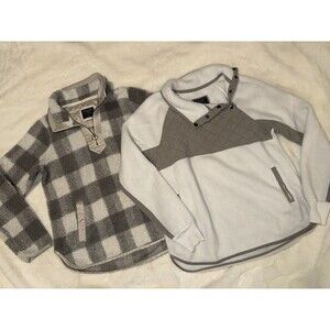 Abercrombie & Fitch Women’s Sweater Bundle Size XS/S Lot of 2